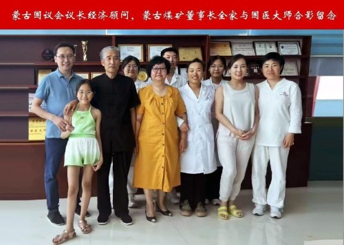 道医传薪 健康筑梦——王少青的非遗传承与产业担当