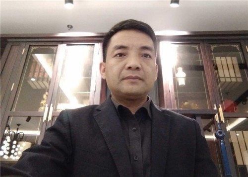 醉石山人 匠心传承 ——国家一级美术师、非遗核雕传承人李铁柱