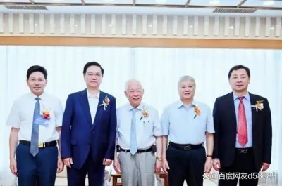 笔墨寄岐黄 演讲擘远航｜李乘伊出席 2026 大健康产业品牌出海发展大会