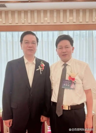 笔墨寄岐黄 演讲擘远航｜李乘伊出席 2026 大健康产业品牌出海发展大会